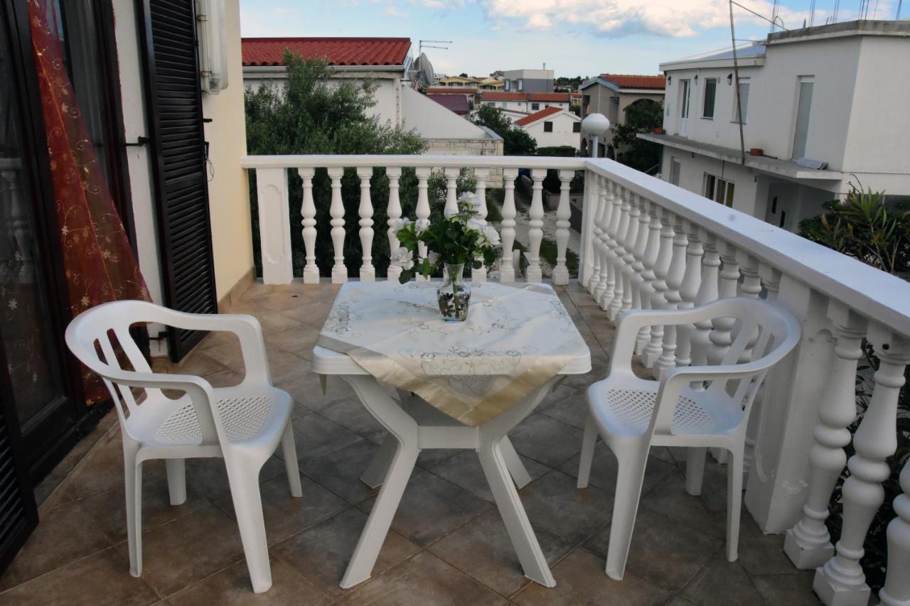 Apartments Zana Вир Экстерьер фото